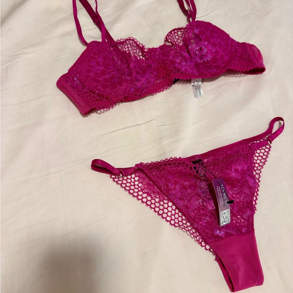 Adore Me Pink Lace Bra and Small Panty Set